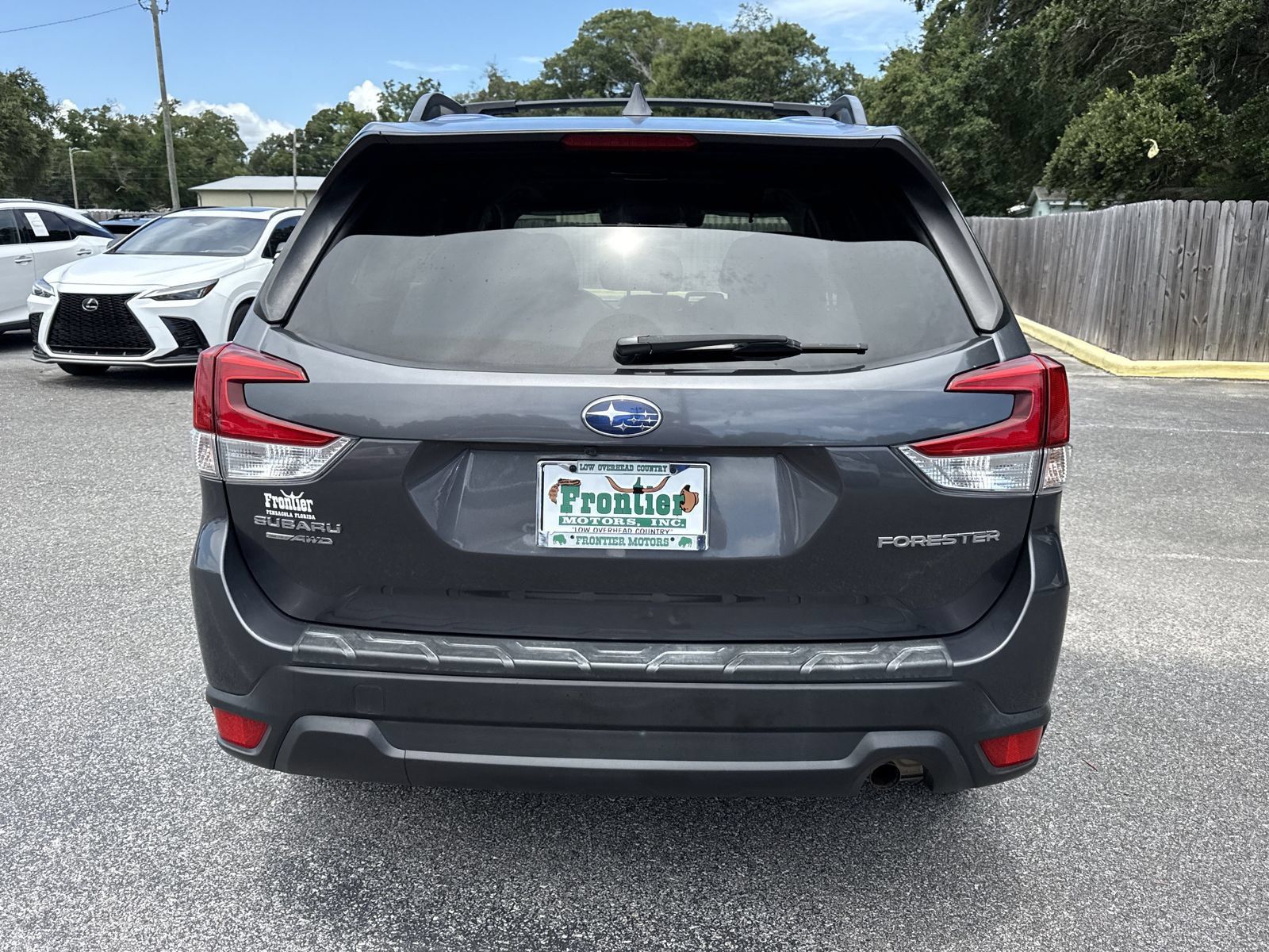 Used 2021 Subaru Forester Premium AWD/4WD image 4
