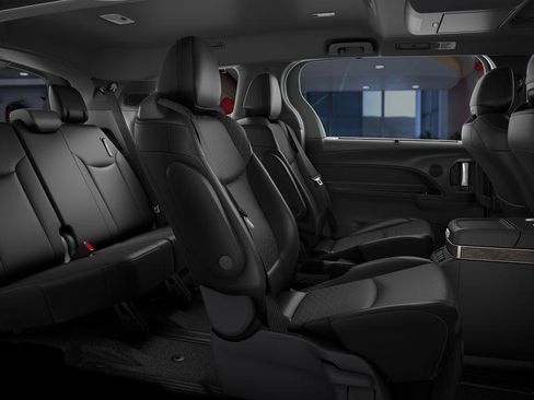 New 2026 Toyota Sienna Platinum AWD/4WD image 17