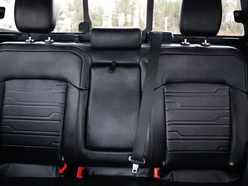 Used 2025 Ford Ranger Lariat w/ FX4 Off-Road Package image 37