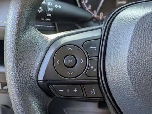 Certified 2025 Toyota RAV4 LE AWD/4WD image 22