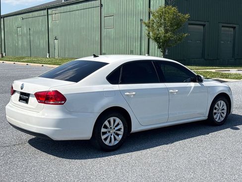 Used 2013 Volkswagen Passat 2.5 S FWD image 8