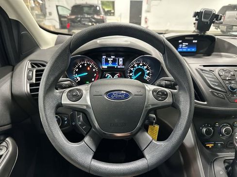 Used 2016 Ford Escape SE FWD image 15