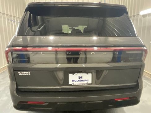 Used 2025 Lincoln Navigator L Black Label w/ Black Label Special Edition AWD/4WD image 21
