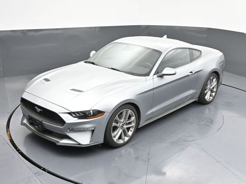 Used 2022 Ford Mustang Premium w/ Equipment Group 201A image 34