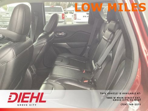 Used 2019 Jeep Cherokee Latitude Plus w/ Cold Weather Group image 15