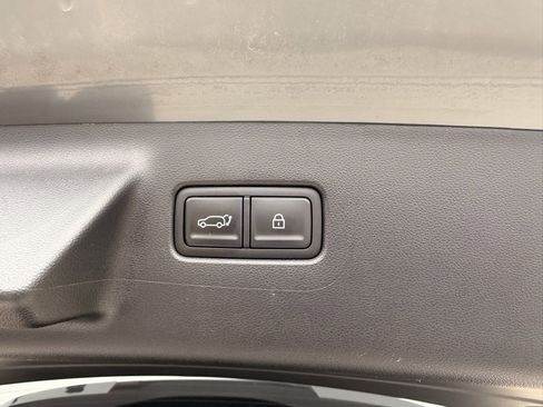 Used 2024 Hyundai Santa Fe SE image 28