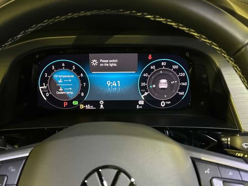 New 2026 Volkswagen Atlas Cross Sport SE image 24