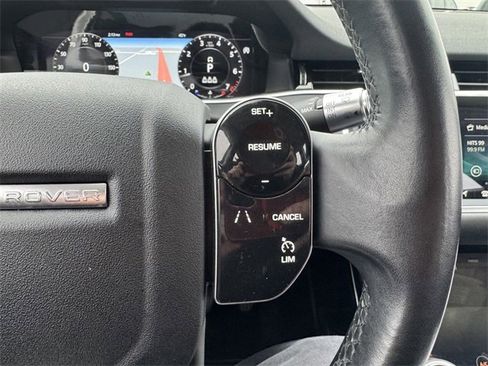 Used 2020 Land Rover Range Rover Evoque SE image 21