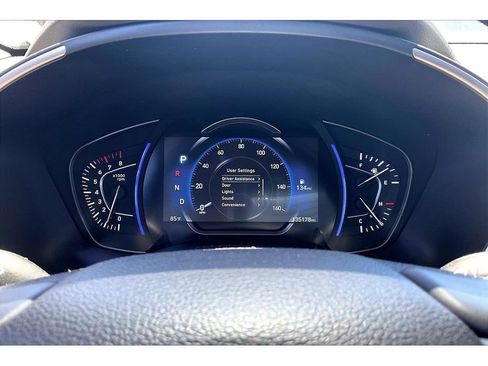 Used 2019 Hyundai Santa Fe Limited AWD/4WD image 13