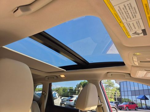 Used 2016 Nissan Rogue SL w/ SL Premium Package FWD image 20