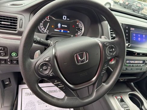 Used 2021 Honda Ridgeline Sport image 12
