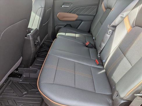 New 2026 GMC Canyon AT4 AWD/4WD image 16