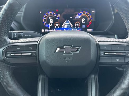 Used 2024 Chevrolet Colorado Trail Boss w/ Technology Package image 24