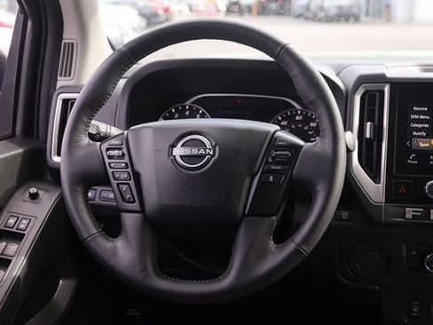 Certified 2025 Nissan Frontier SV w/ SV Convenience Package RWD image 24
