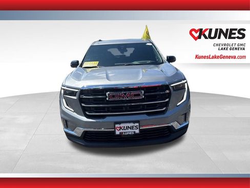 New 2026 GMC Acadia Elevation w/ Elevation Premium Package image 9