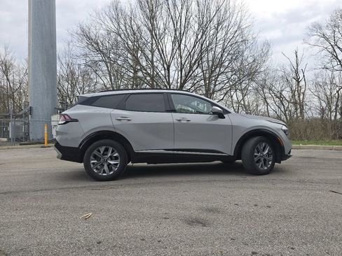 Used 2023 Kia Sportage SX image 18
