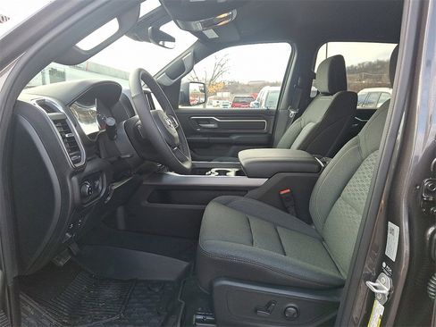 New 2025 RAM 1500 Big Horn image 6
