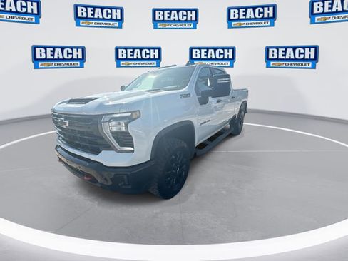 New 2026 Chevrolet Silverado 2500 LT w/ Trail Boss Package AWD/4WD image 4
