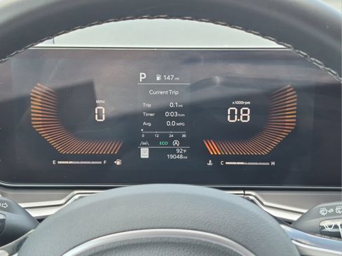Certified 2025 Kia Sorento S FWD image 12