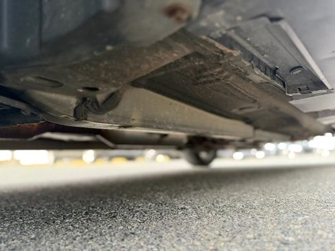 Used 2017 Toyota Camry XLE image 11