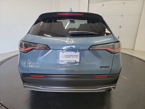 Used 2024 Honda HR-V Sport image 8