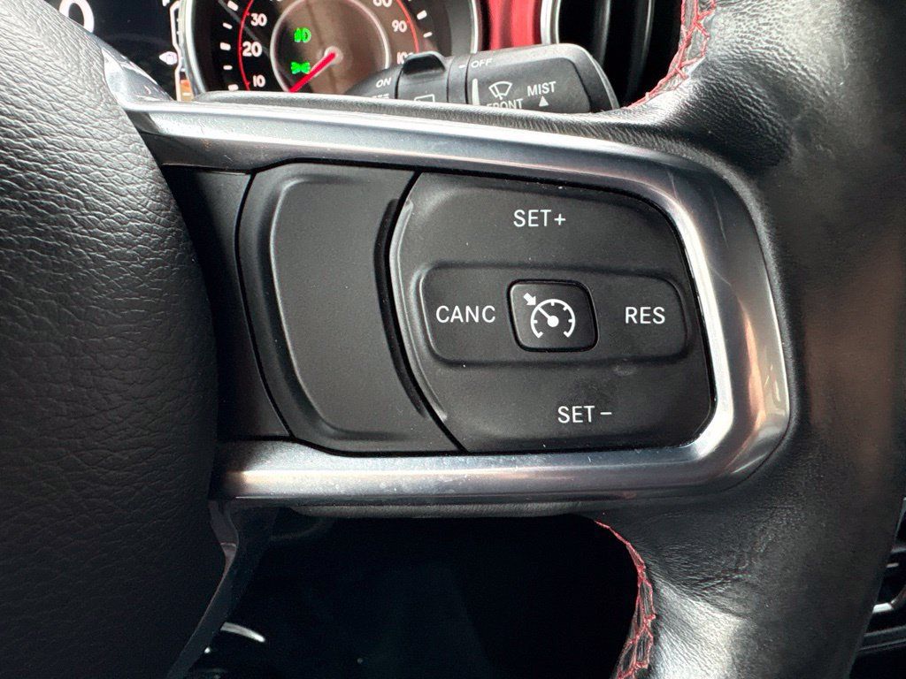 Used 2018 Jeep Wrangler Unlimited Rubicon AWD/4WD image 25