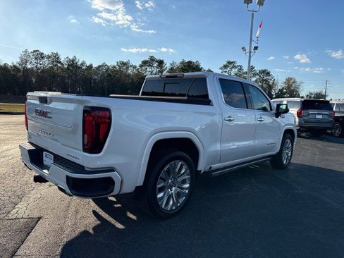 Used 2021 GMC Sierra 1500 Denali w/ Denali Premium Package image 3