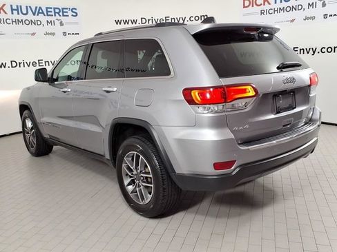 Used 2021 Jeep Grand Cherokee Limited AWD/4WD image 6