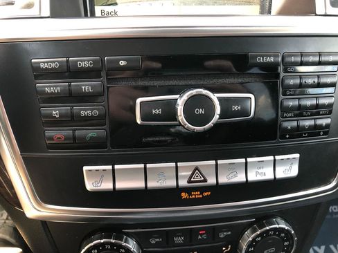 Used 2012 Mercedes-Benz ML 350 4MATIC image 27