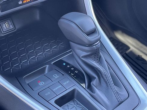 New 2025 Toyota RAV4 XLE image 15