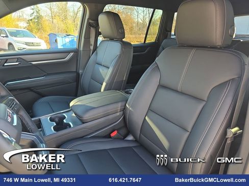 New 2026 GMC Acadia Elevation w/ Black Edition image 17