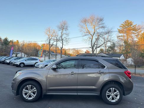 Used 2010 Chevrolet Equinox LT w/ Vehicle Interface Package image 8