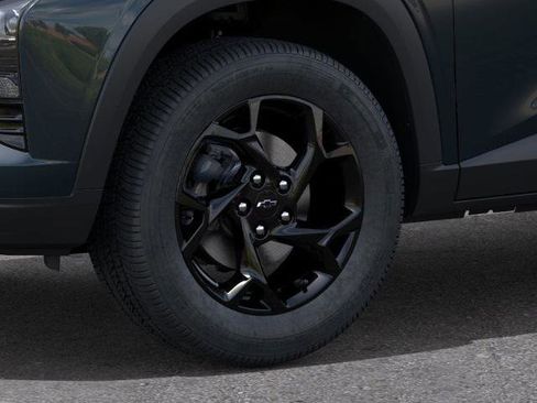New 2026 Chevrolet Trax LT image 9