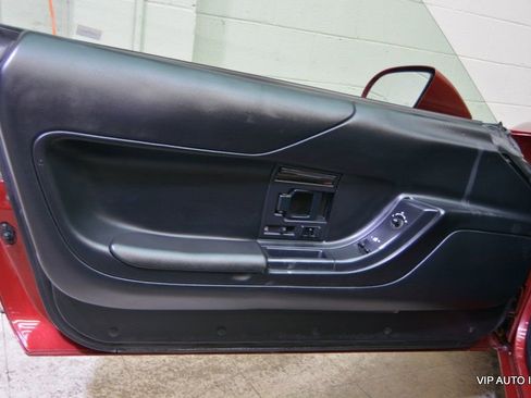 Used 1994 Chevrolet Corvette Coupe image 7