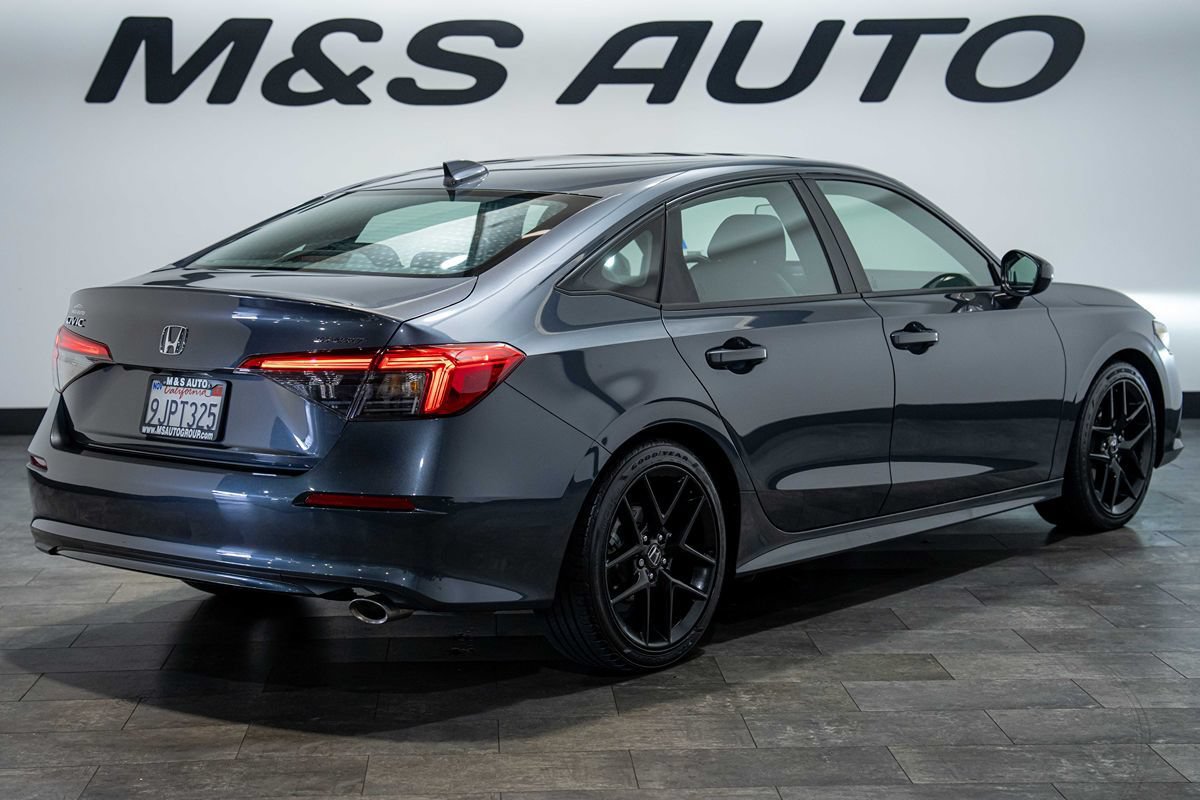 Used 2024 Honda Civic Sport image 2