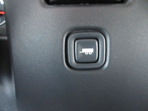 Used 2024 Chevrolet Express 3500 LT w/ LT Preferred Equipment Group RWD image 17