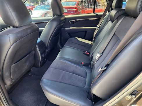 Used 2012 Hyundai Santa Fe SE FWD image 21