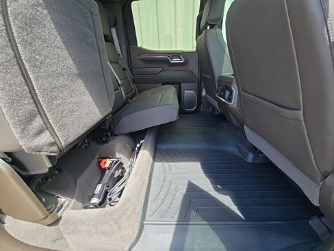 Used 2024 GMC Sierra 1500 Denali AWD/4WD image 18