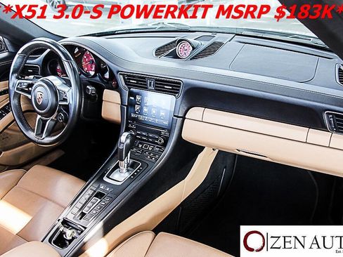 Used 2018 Porsche 911 Carrera S RWD image 29