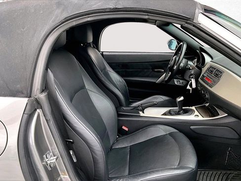 Used 2003 BMW Z4 3.0i image 26