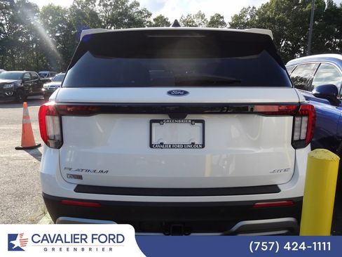 Used 2026 Ford Explorer Platinum w/ LUX Leather Package AWD/4WD image 6