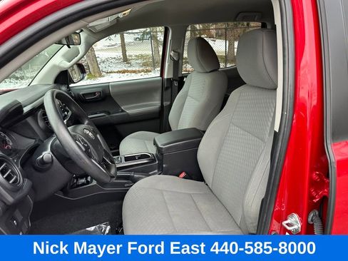 Used 2022 Toyota Tacoma SR5 image 20