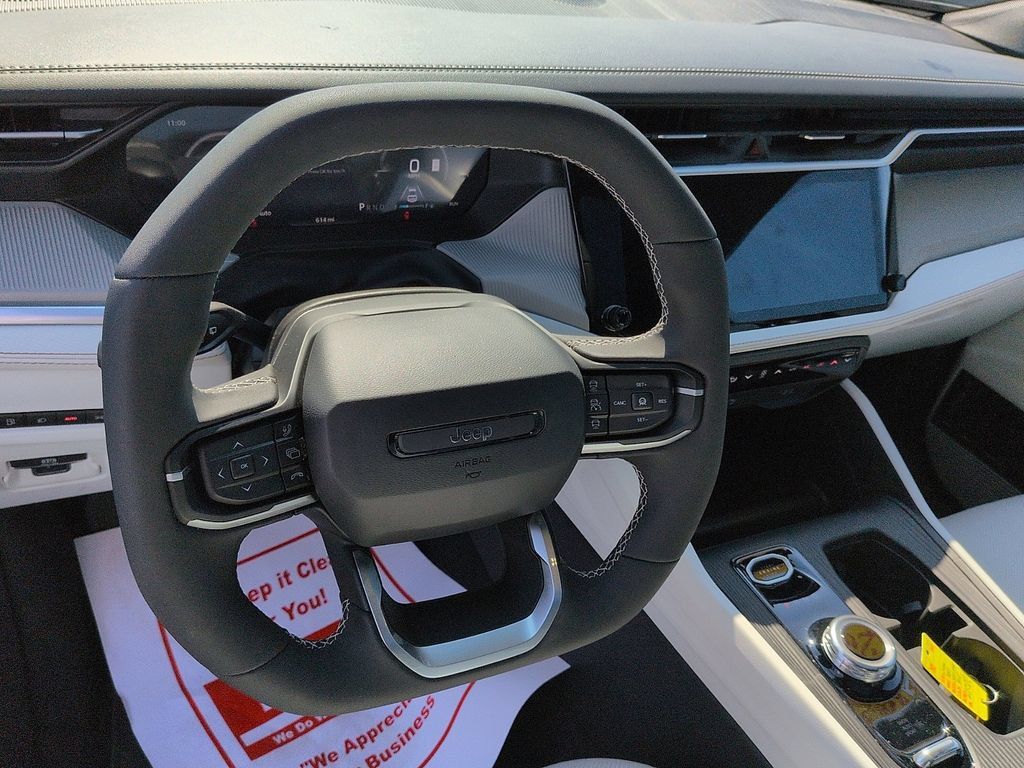 Used 2026 Jeep Cherokee Limited AWD/4WD image 9