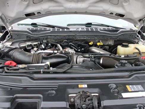 Used 2019 Ford F350 XLT AWD/4WD image 13