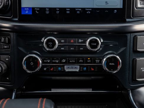 Used 2025 Ford F150 Raptor image 27