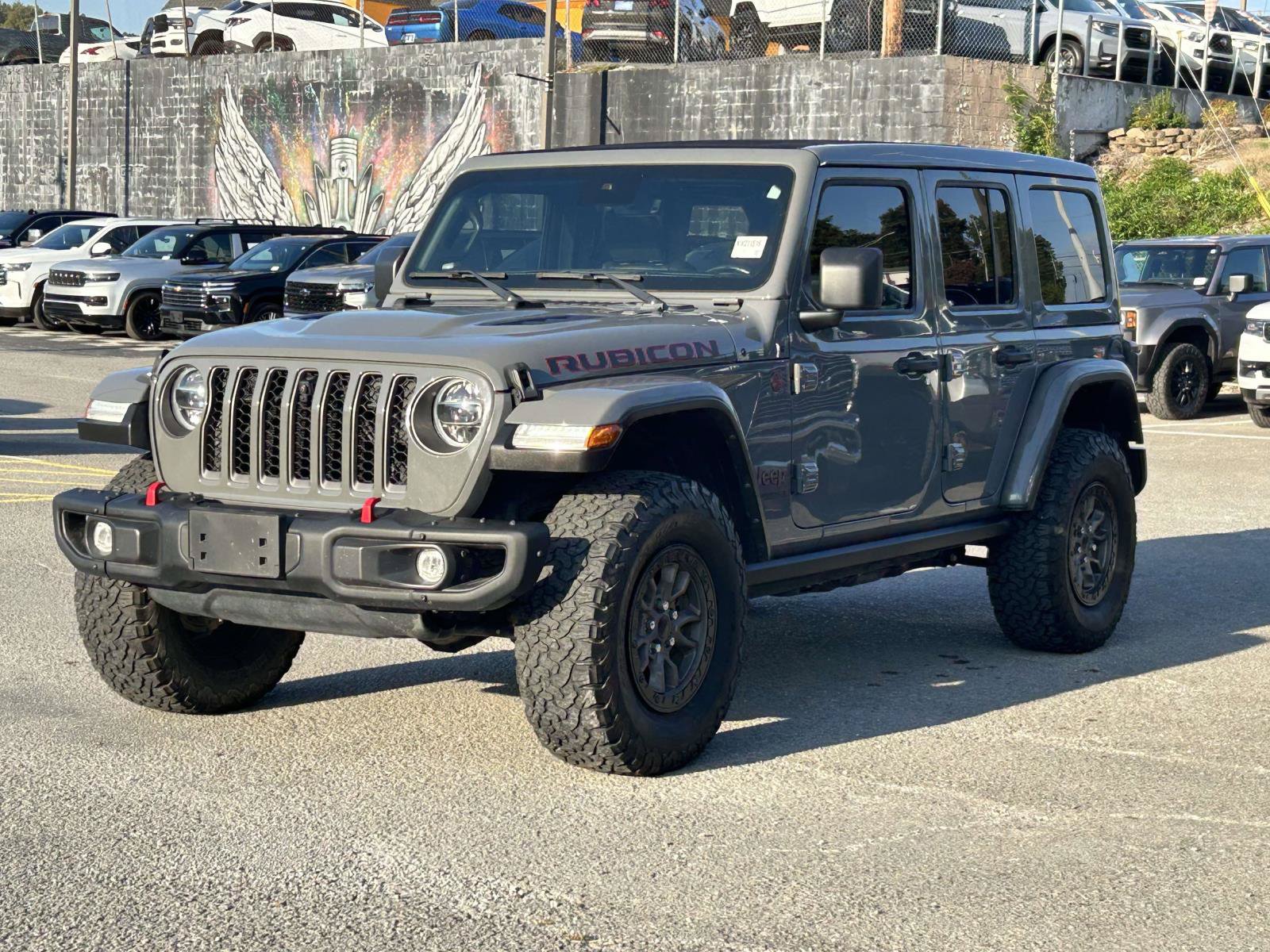 Used 2022 Jeep Wrangler Unlimited Rubicon w/ Steel Bumper Group AWD/4WD image 3