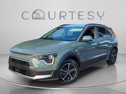 Used 2023 Kia Niro EX