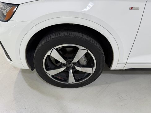 Used 2022 Audi Q5 2.0T Premium Plus w/ Premium Plus Package image 9