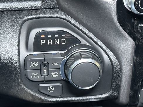 New 2026 RAM 1500 4x4 Crew Cab image 26