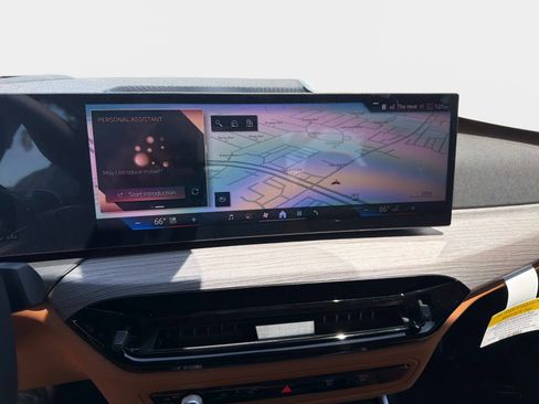 New 2026 BMW 330i Sedan w/ M Sport Package RWD image 28